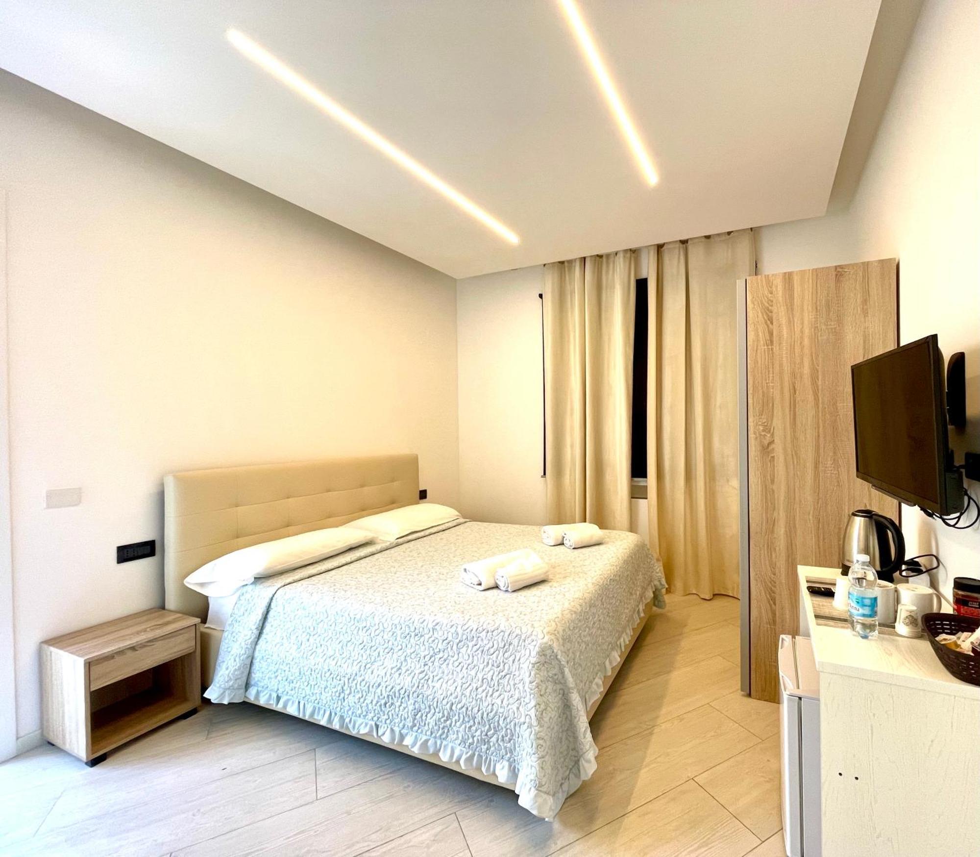 Magenta Rooms 奧爾比亞 外观 照片